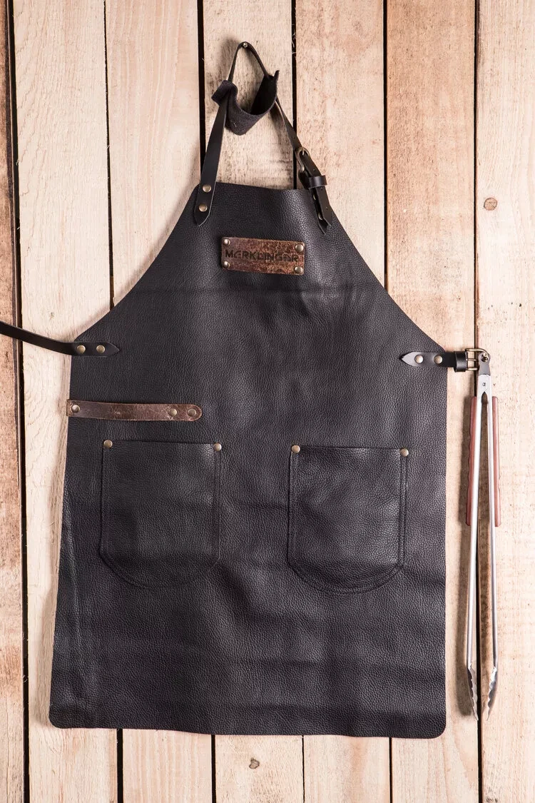 Der Merklinger Grillschürze Aus Nappaleder 4 Der Merklinger Grillschürze Aus Nappaleder – Bild 2